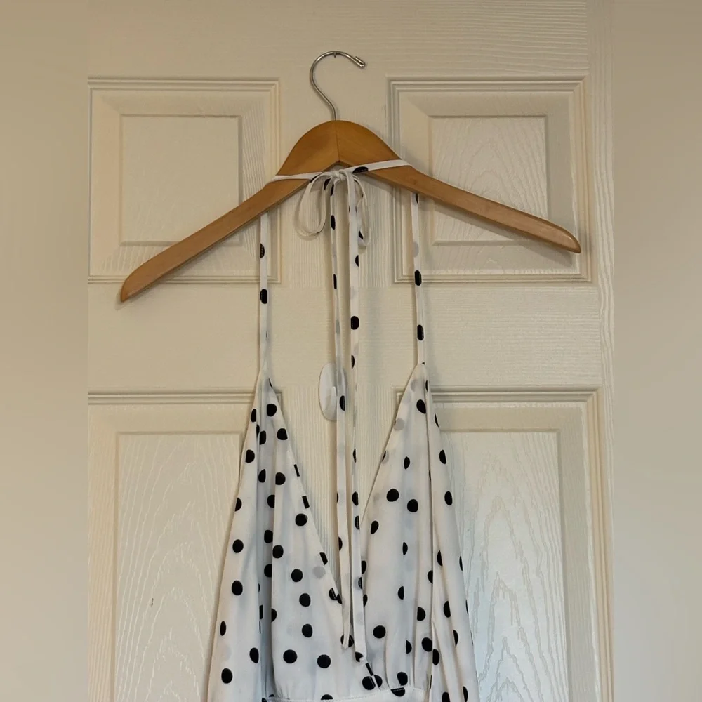 VICI Polka Dot Dress – white maxi dress wedding Payce Halter Kentucky Derby - Picture 5 of 10